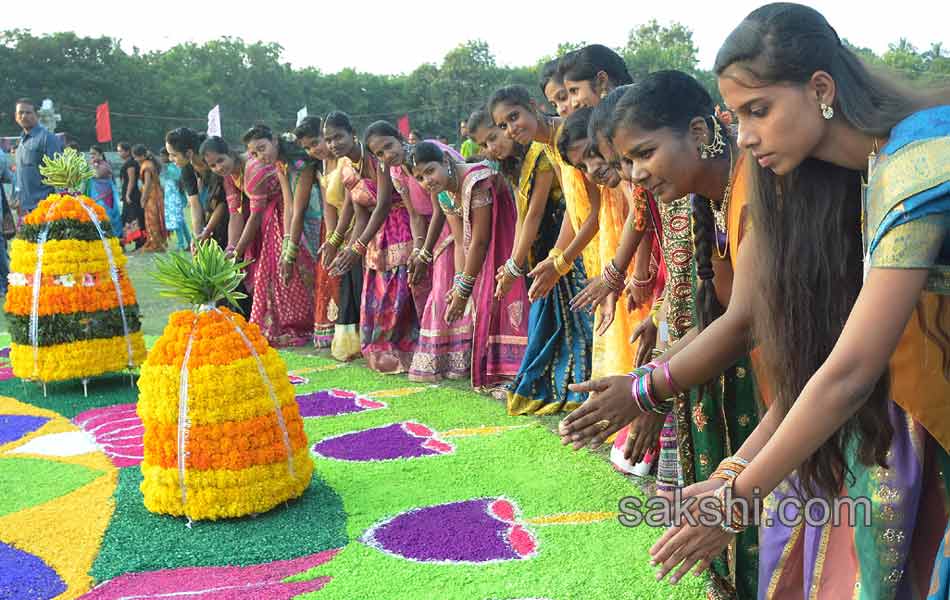 Bathukamma celebrations in hyderabad21