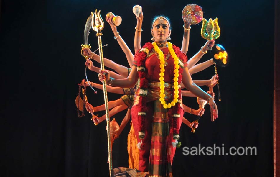 Bharatanatyam dance performance3