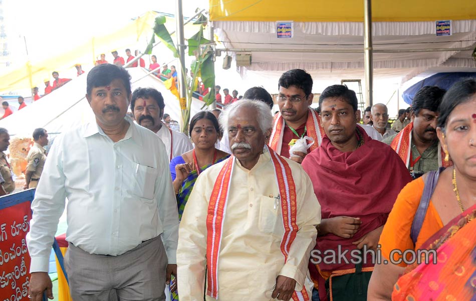 kanakadurgamma Temple in Vijayawada11