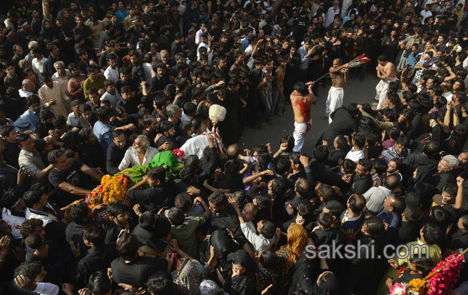 Pakistani Muharram12