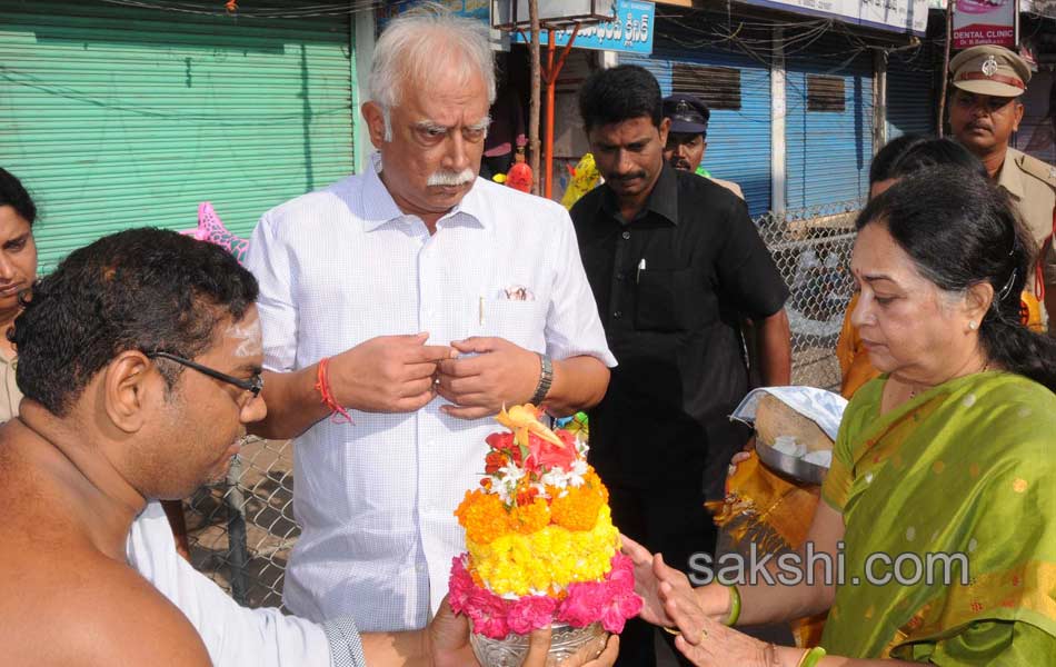 Sri Pydithalli Ammavaru Sirimanu Utsavam1