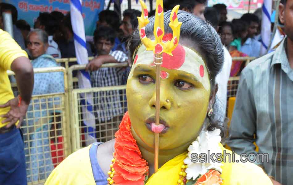 Sri Pydithalli Ammavaru Sirimanu Utsavam11