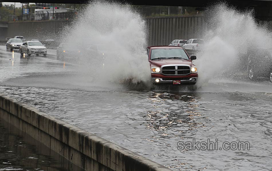 Hurricane flood in texas - Sakshi4