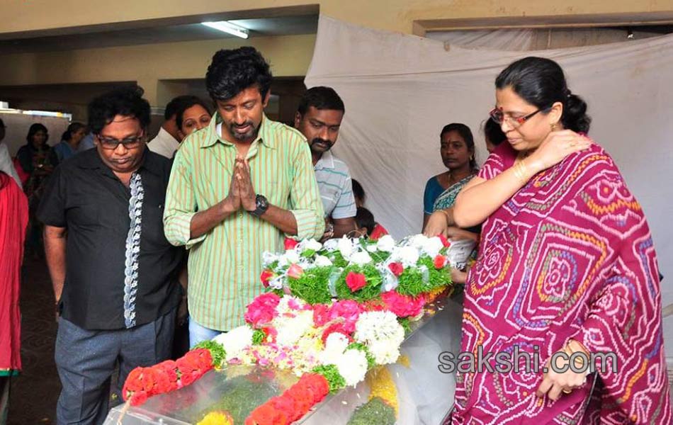 comedian kondavalasa funeral to held today7