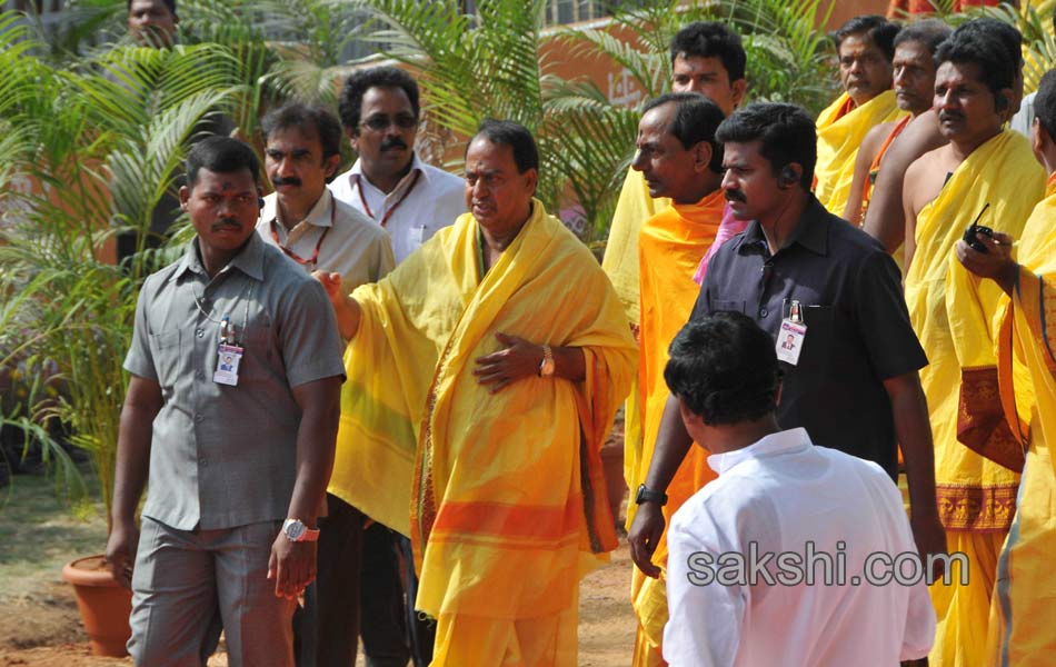 KCR Ayutha Chandi Yagam last day - Sakshi21