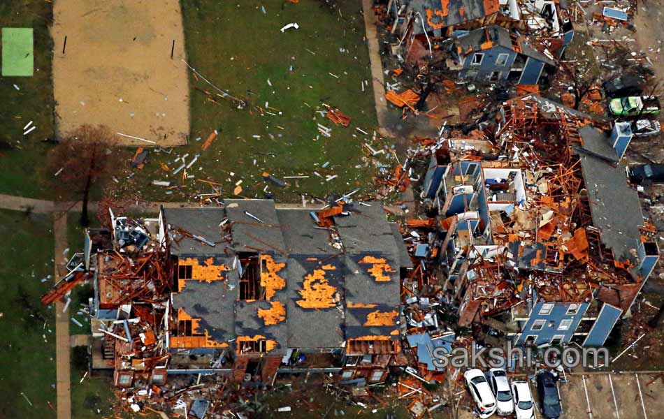 tornado in Garland - Sakshi5