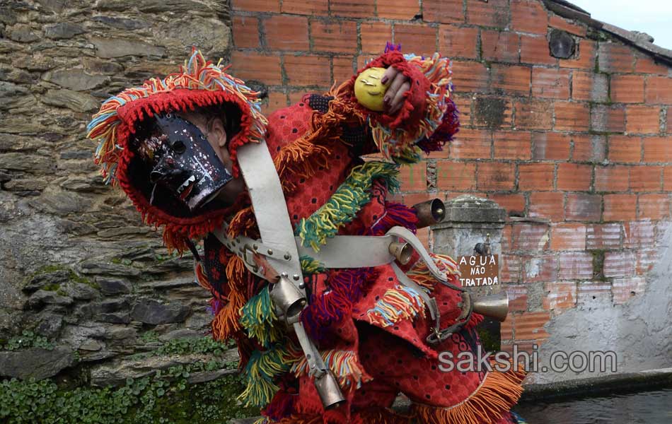 traditional caretos10