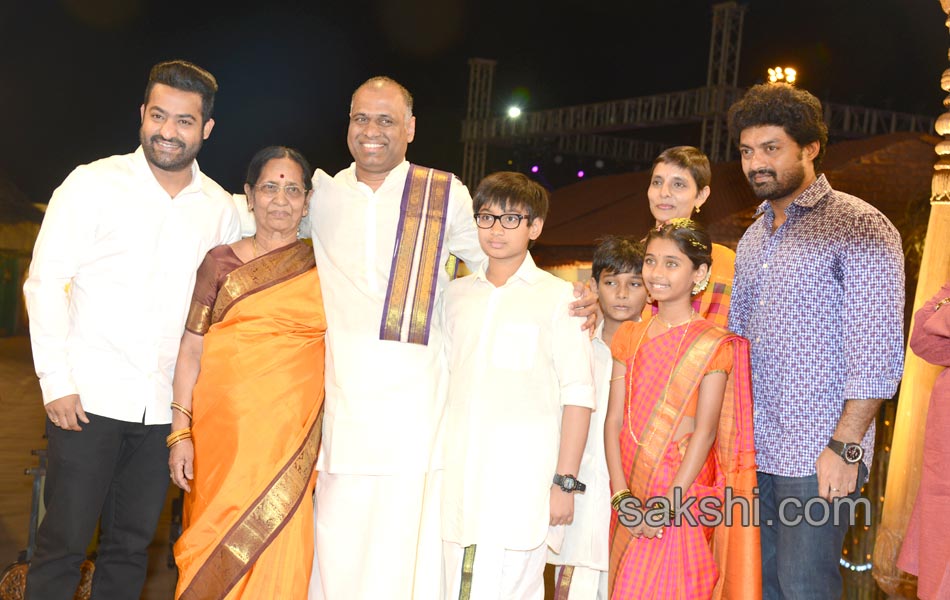 Potuluri Vara Prasad Daughter Pearl Half Saree Function at Hitex on Sunday5