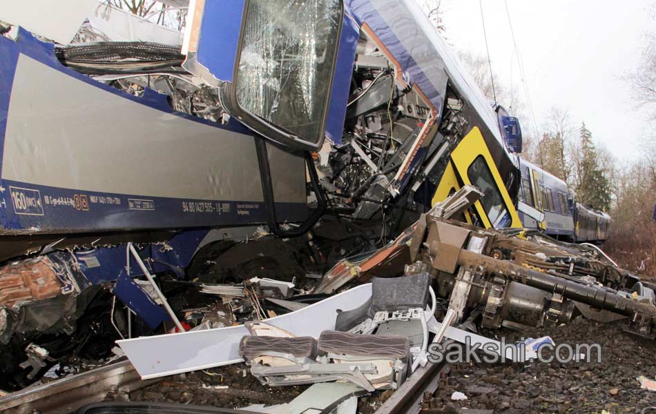 Germany Train Crash10