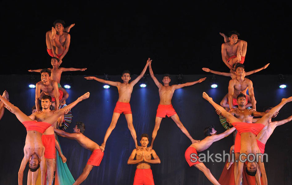 kuchipudi dance2