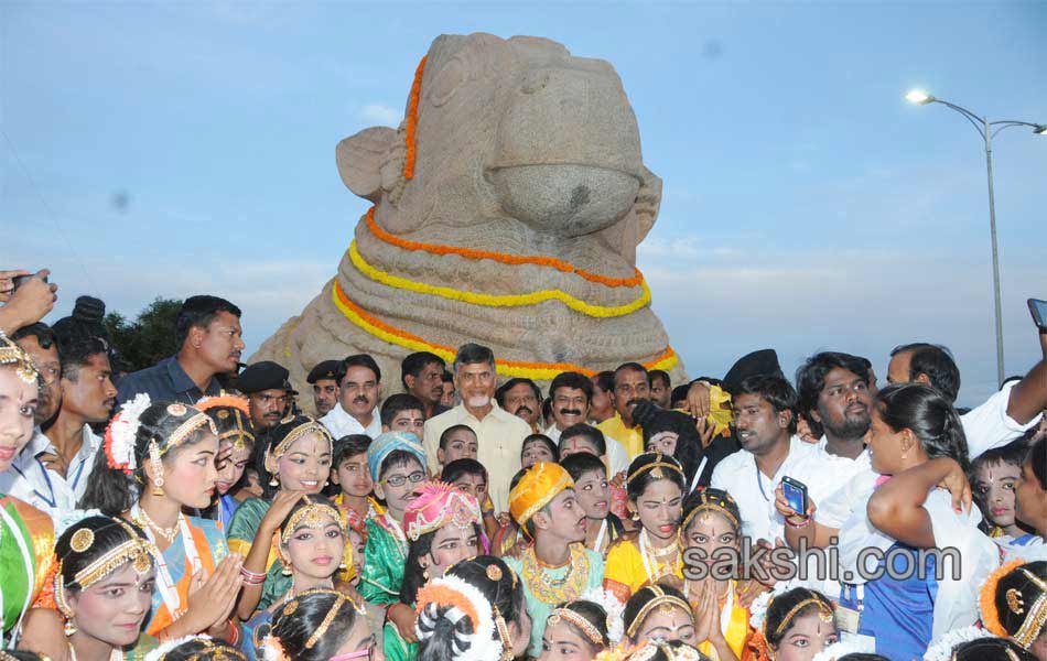 Lepakshi fete off to a colourful start5