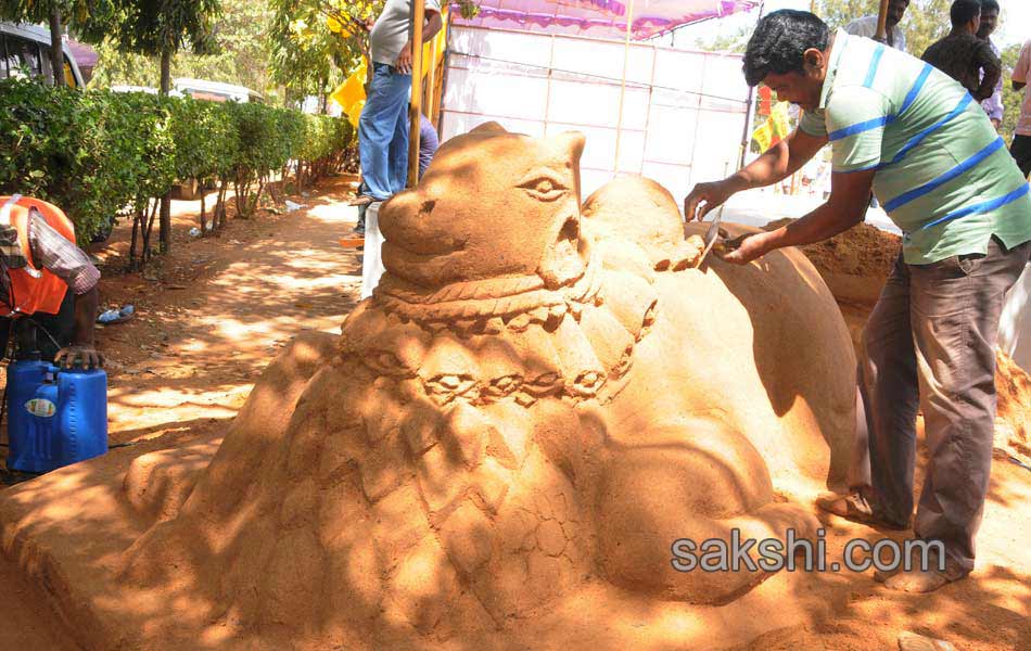 Lepakshi fete off to a colourful start13