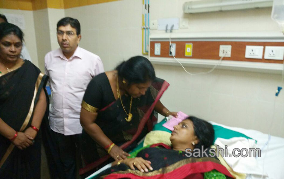 Mla roja faints at gandhi statue10