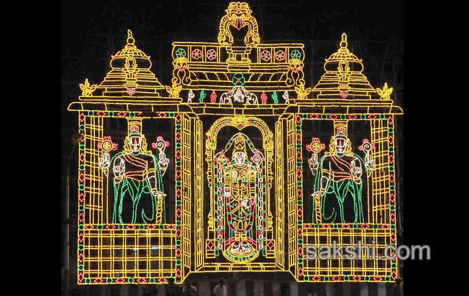 Srivari Teppotsavam14