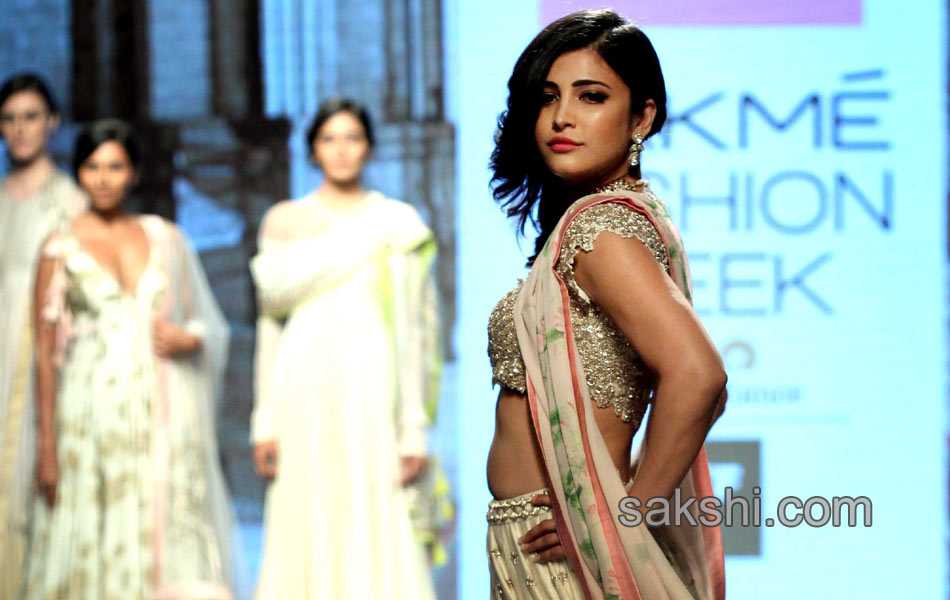 Lakme Fashion Week in Mumbai2