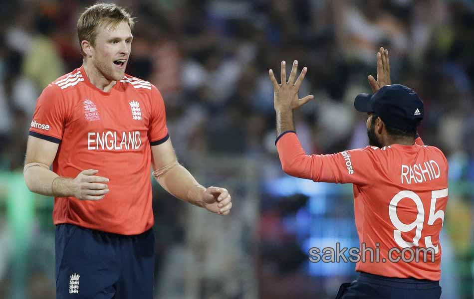 West Indies win World T20 final as Carlos Brathwaite sinks England17