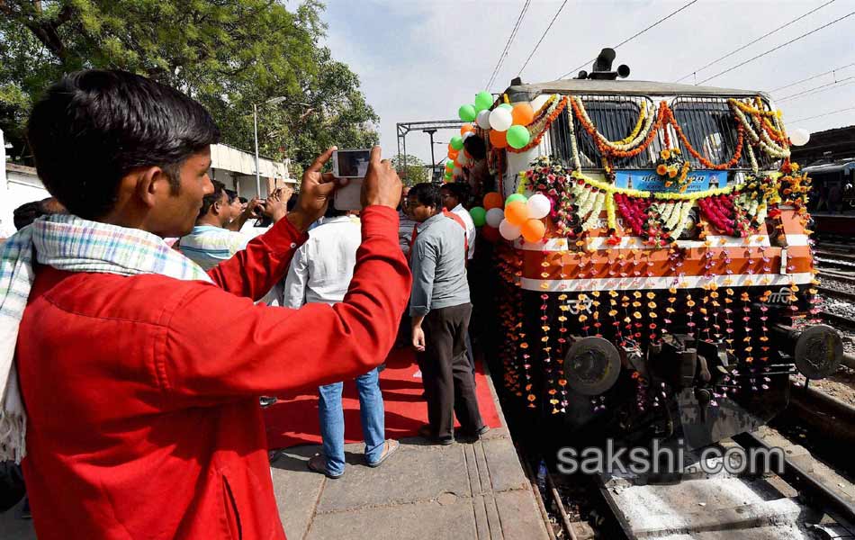 launched Gatimaan Express7