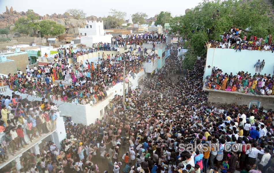 PIDAKALA SAMARAM IN KURNOOL district6