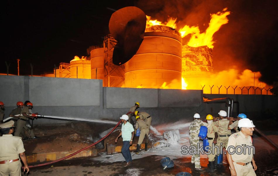 Fire breaks out at Visakhapatnam bio diesel plant fire12