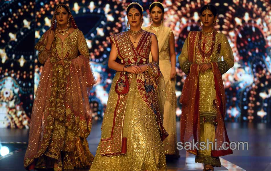 Karachi Fashion show7