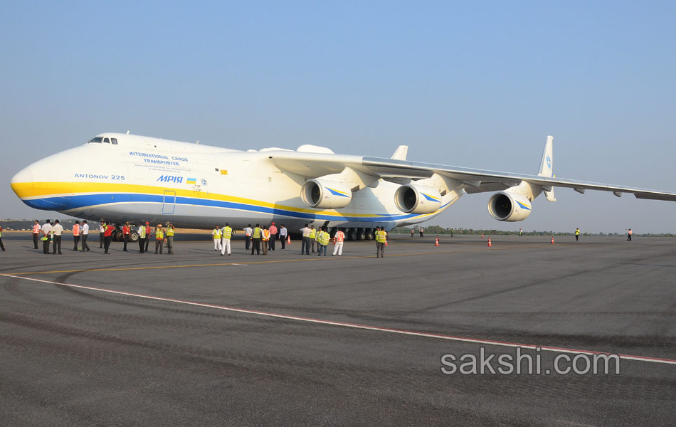 worlds largest cargo aircraft16