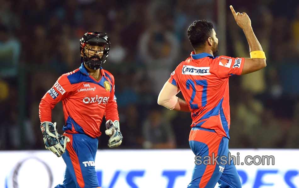 Gujarat Lions win  on Kolkata Knight Riders - Sakshi3