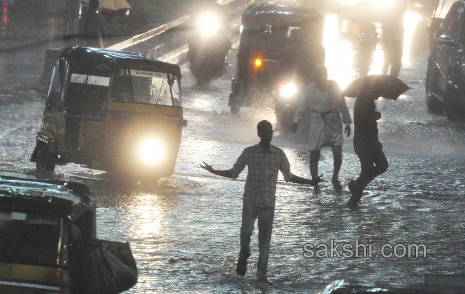 tirumala hevy rain6