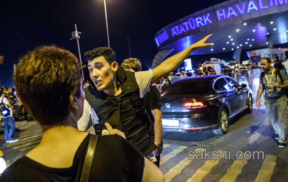 Turkey Airport Blasts14