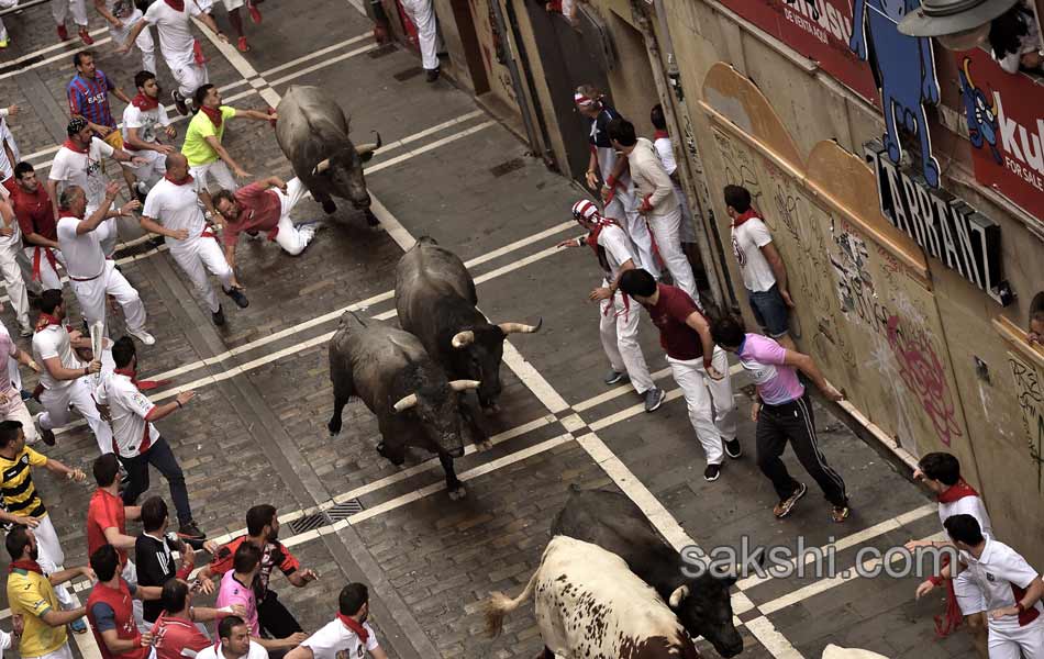 several injured during San Fermin festival in Spain18