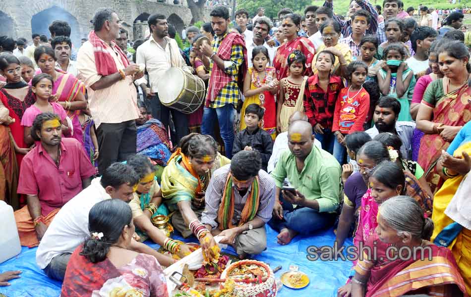 SriJagdambika Ammavari Bonalu celebrations in Golconda Fort8