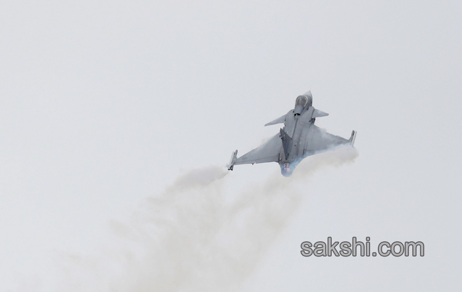 glimpses of flights in fornborough airshow17