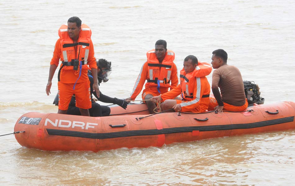 ndrf trails at durgha ghat3