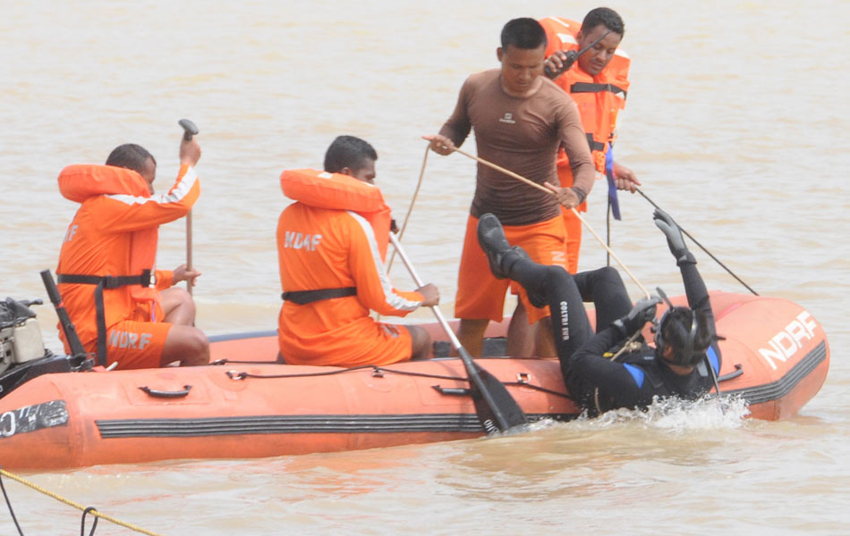 ndrf trails at durgha ghat4