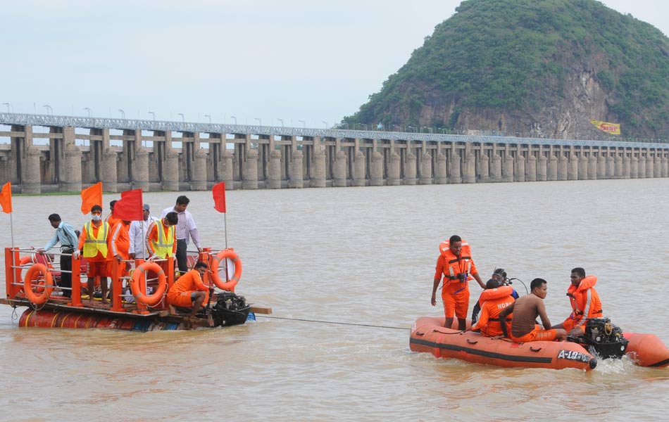 ndrf trails at durgha ghat5