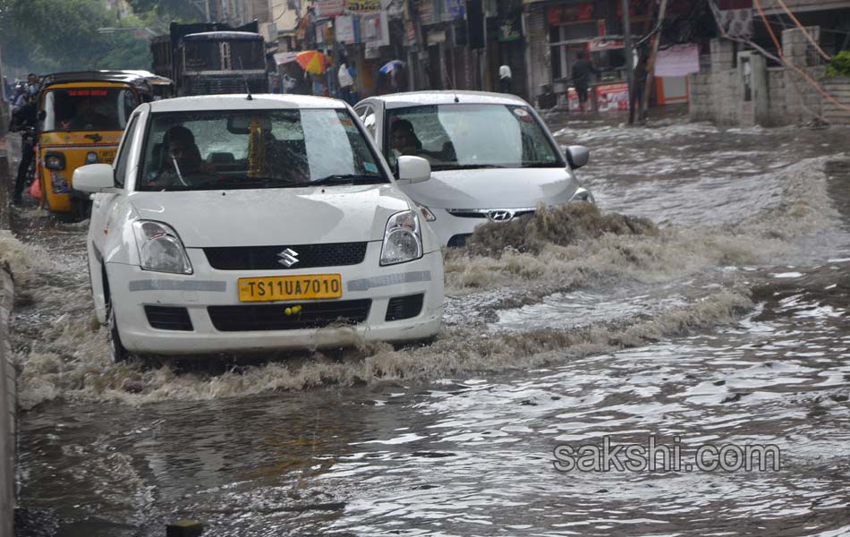 heavy rain in hyderabad - Sakshi13