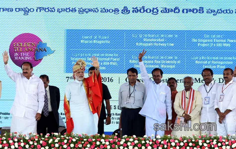 PM Modi lays foundation for NTPC power plant in Telangana - Sakshi29