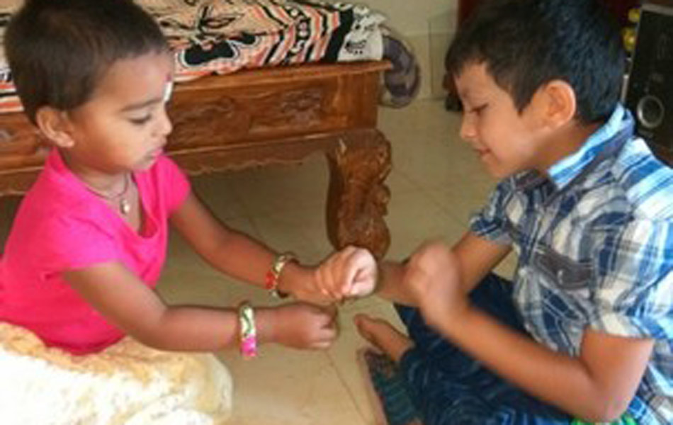 Anna  sister Rakhi warmly1