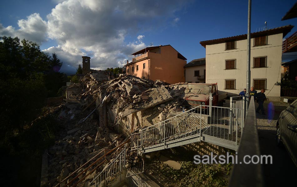 Italy Quake5