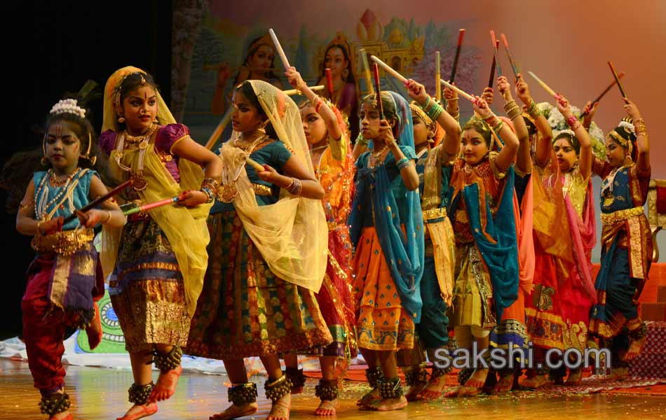 PV Sindhu attends Krishnastami Celebrations in Hyderabad3