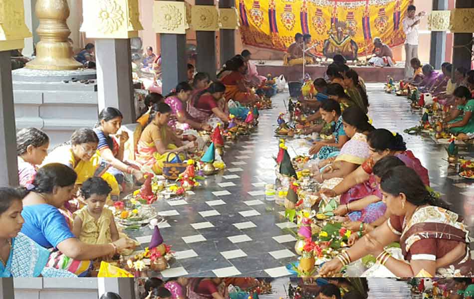 laxmi devi pooja15