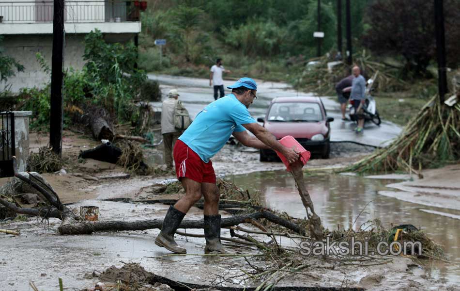 Heavy rains in Greece7