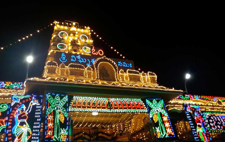 electrical lighting in vinayaka temple - Sakshi1