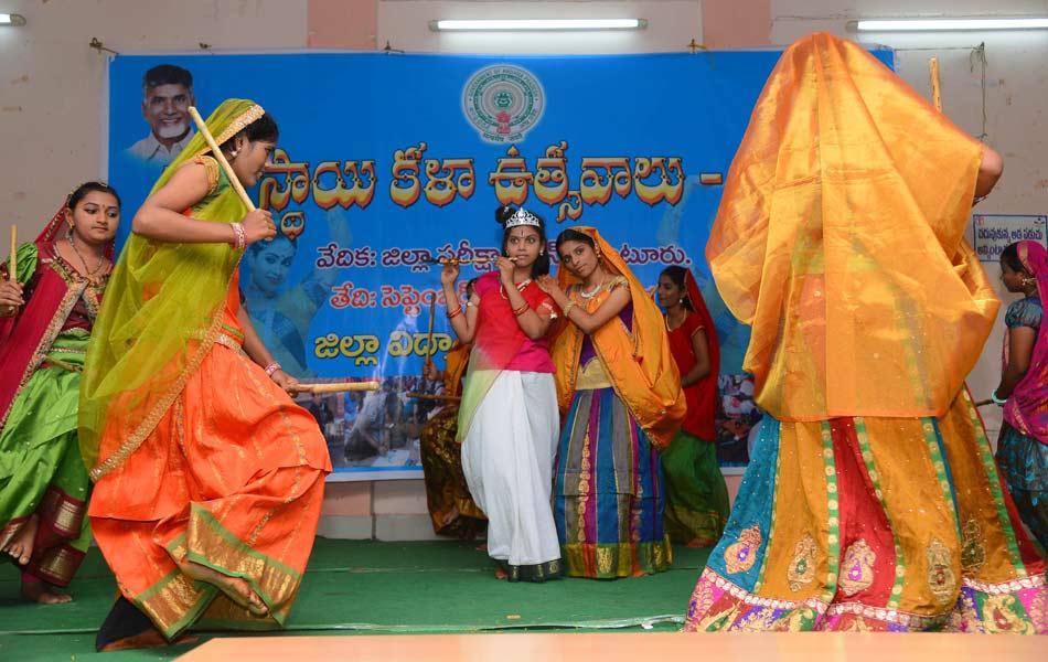 Kala utsavam rocks4