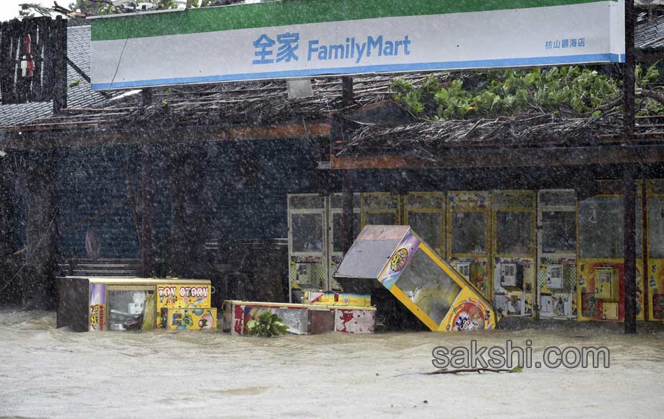 typhoon in Taiwan3