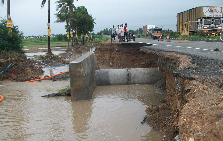 Rain fall remains tears - Sakshi1