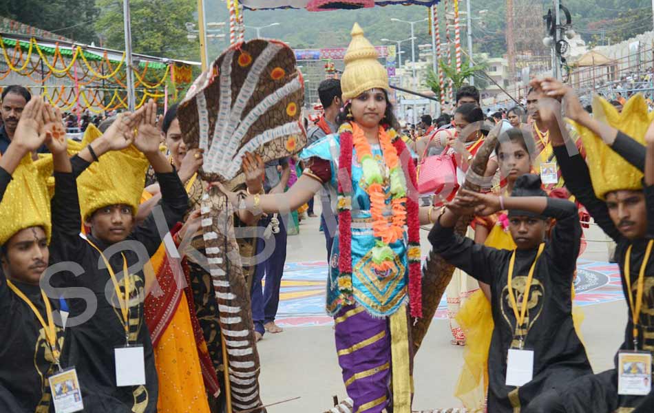 China Shesha Vahana Seva in Tirupati1