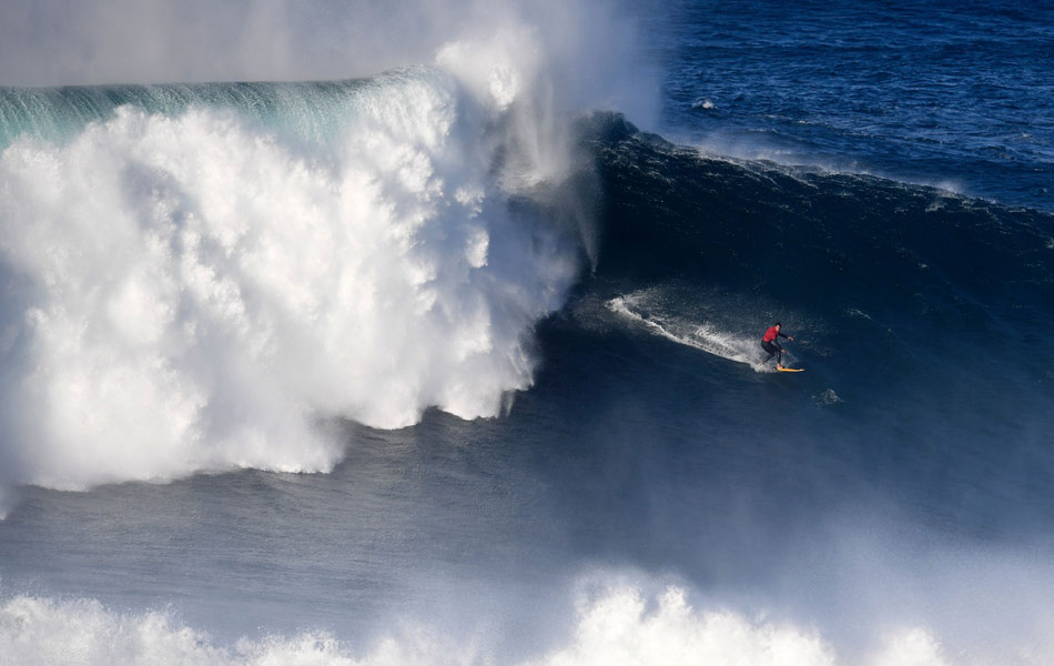 surfing rides8