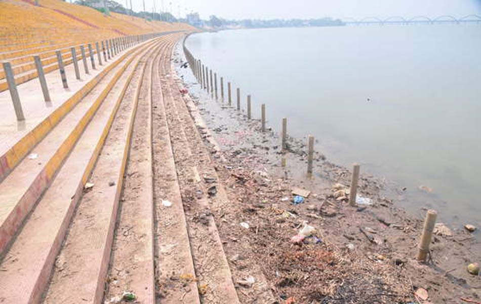 godavai ghats dust4