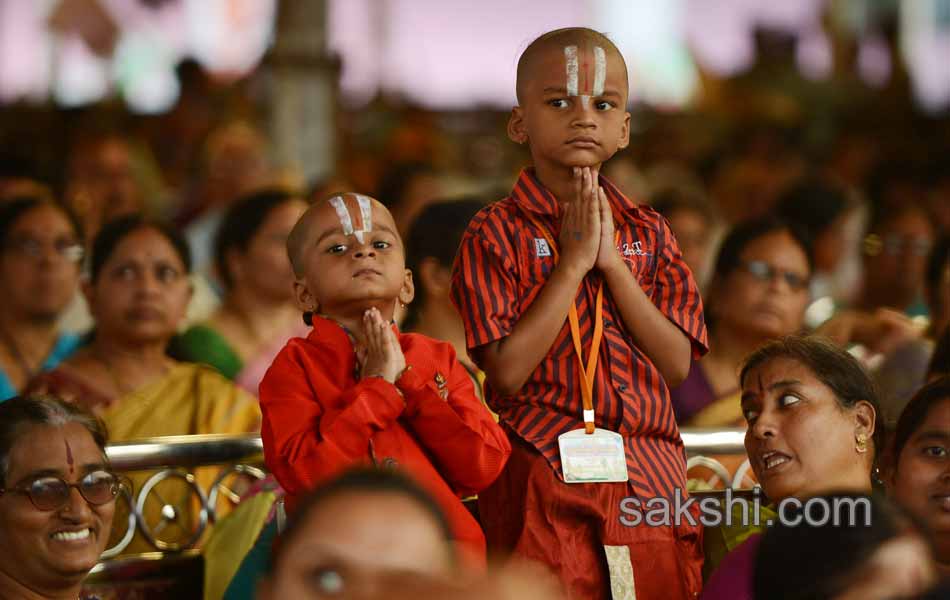 Shri Tridandi Srimannarayana Ramanuja Chinna Jeeyar Swamy sasti sphurti - Sakshi13