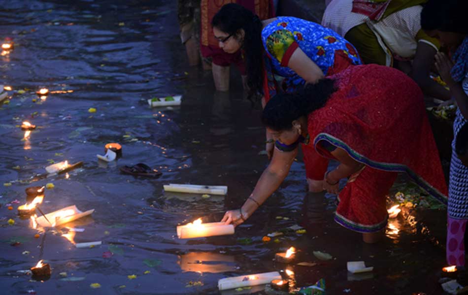 karthika pournami11